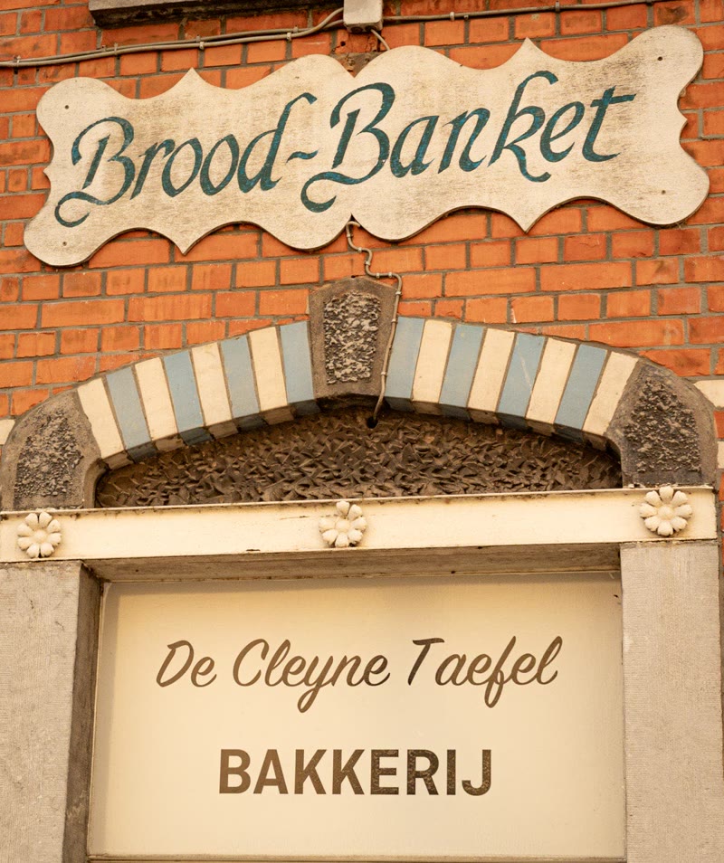 Brood-Banket gevel De Cleyne Taefel